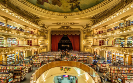 10 красивейших книжных магазинов мира