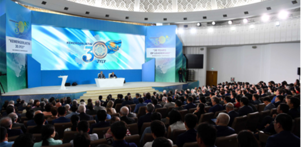 Н.Назарбаев подвел итоги своего 30-летнего правления