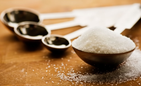 Сколько сахара можно употреблять в день