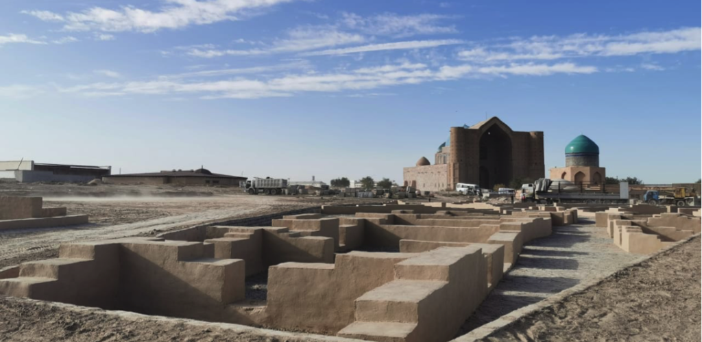 Уникальный археологический парк открылся в Казахстане