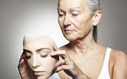 Психологические расстройства могут запускать процесс старения