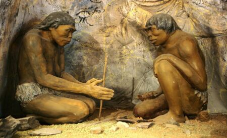 Ученые выяснили, как наши предки освещали пещеры
