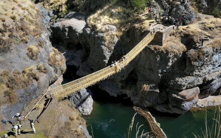 10 самых страшных мостов в мире, по которым вы точно не захотите пройти