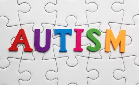 Аутизм связан с детскими инфекциями