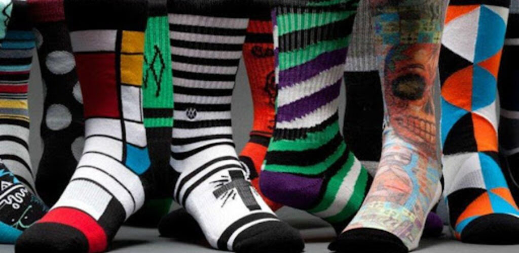 История появления и распространения носков