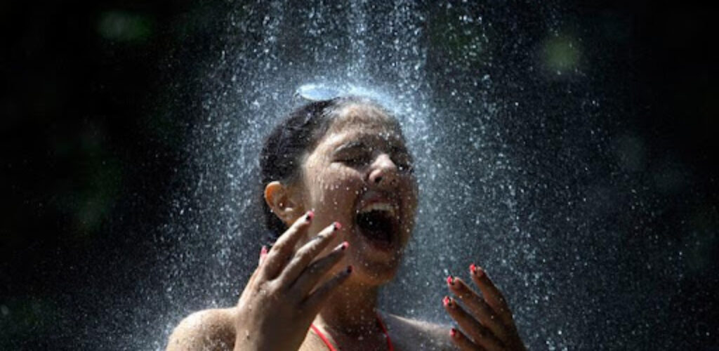Поможет ли контрастный душ быть более энергичным и реже болеть