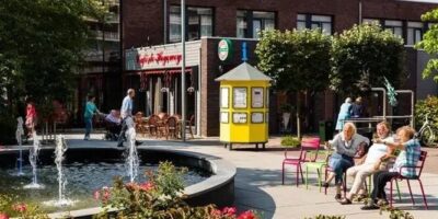 фото: https://hogeweyk.dementiavillage.com/