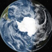 фото: https://www.nastol.com.ua/